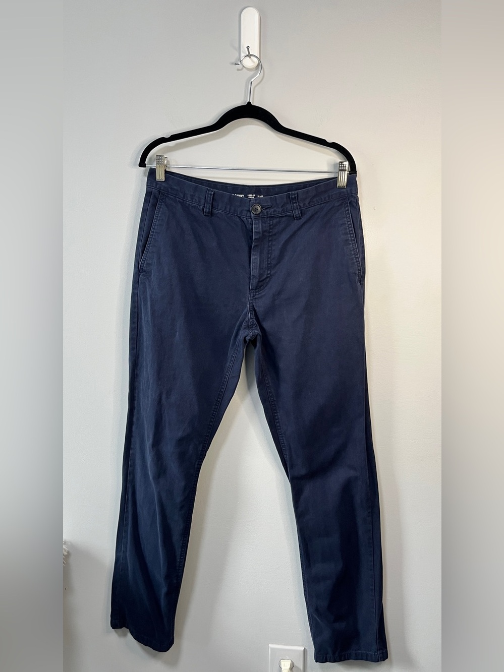 Old Navy Men's Dark Navy Straight Chinos